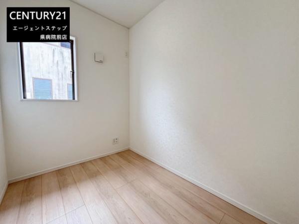 　洋室　明るい洋室が魅力です