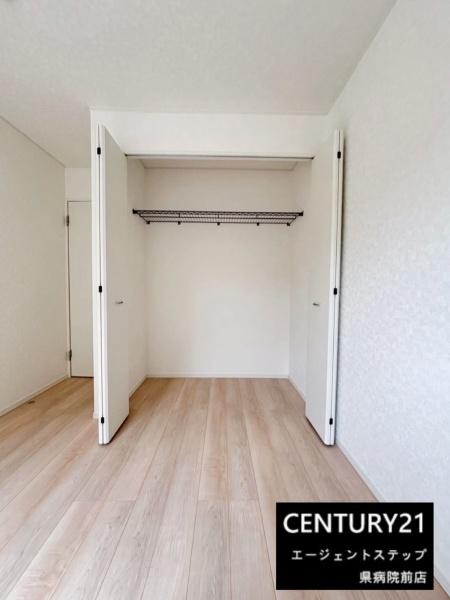 　収納　収納スペースが充実しています