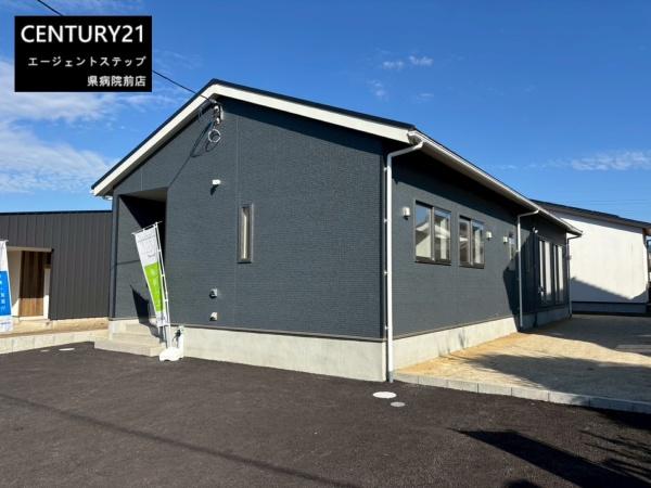 　その他現地　外観が洗練された住宅です