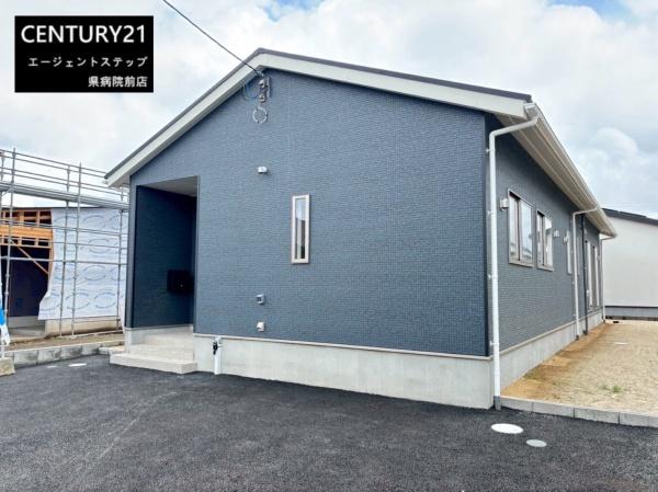 　その他現地　外観が洗練された住宅です