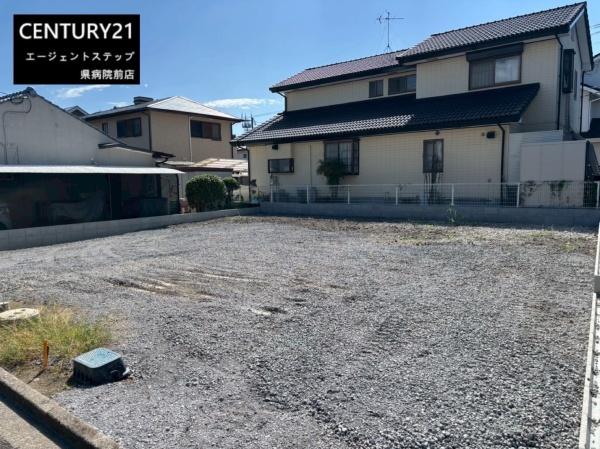 　前面道路含む現地写真　前面道路含む現地写真です