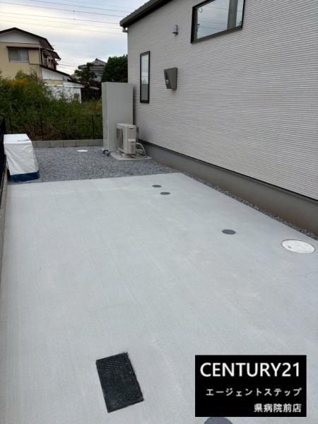 　駐車場　使いやすい駐車場です