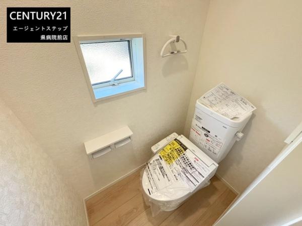 　トイレ　1階トイレ