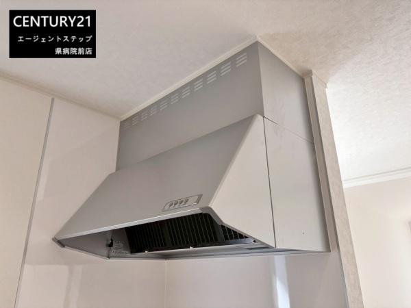 　キッチン　換気扇
