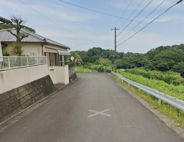　前面道路含む現地写真　