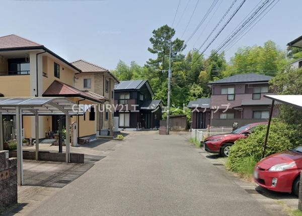 　前面道路含む現地写真　