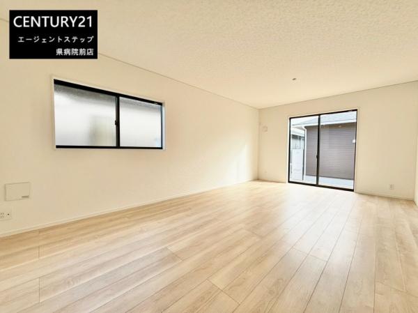 　リビング　リビングの広さが魅力です