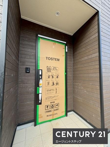 　玄関　不明なタイトルの外観です