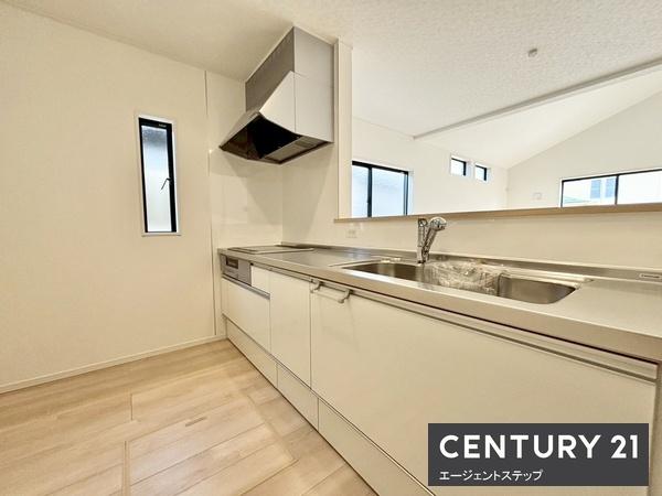 　キッチン　明るいキッチンが魅力です