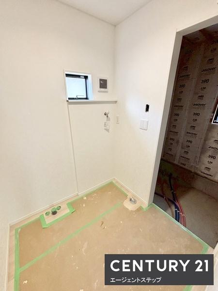 　洗面台・洗面所　洗面台・洗面所の明るい空間です