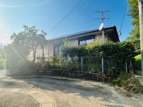 　その他現地　外観が魅力の平屋住宅です