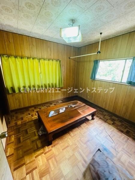 　子供部屋　木の温もりが感じられる子供部屋です