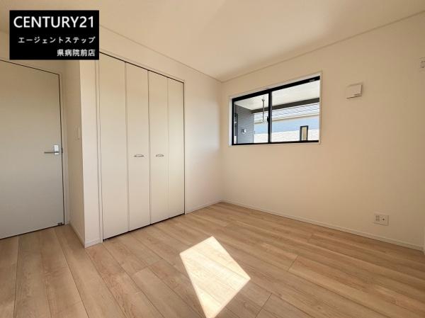 　洋室　シンプルな洋室が魅力です