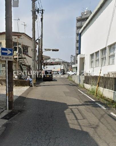 　前面道路含む現地写真　