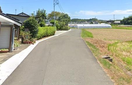 　前面道路含む現地写真　