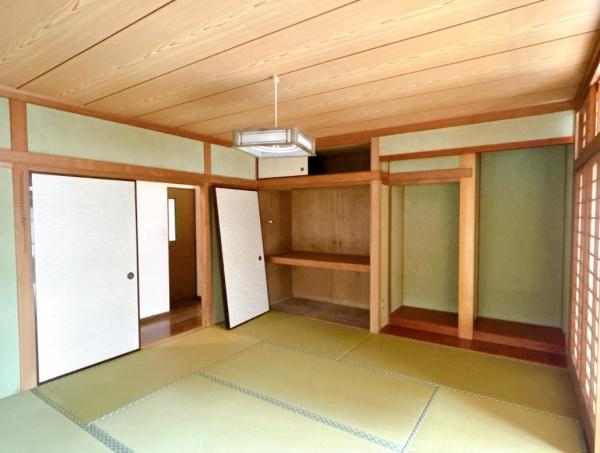 　和室　リフォーム前の写真です