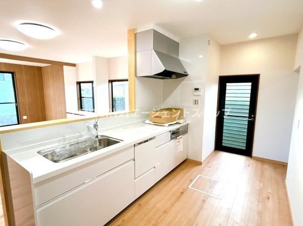 　キッチン　新品に交換予定