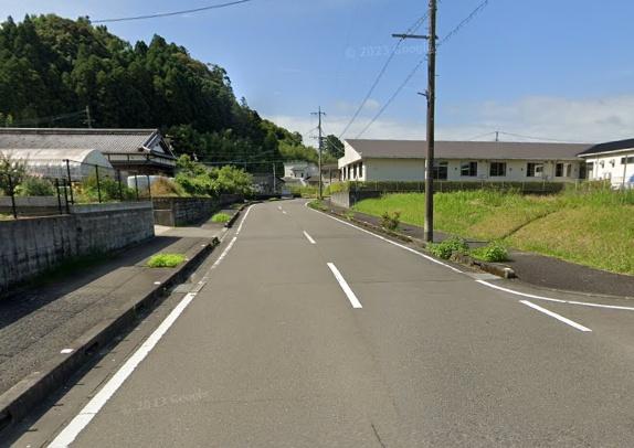 　前面道路含む現地写真　