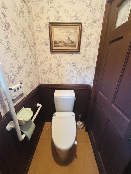 　トイレ　トイレの落ち着いた雰囲気です