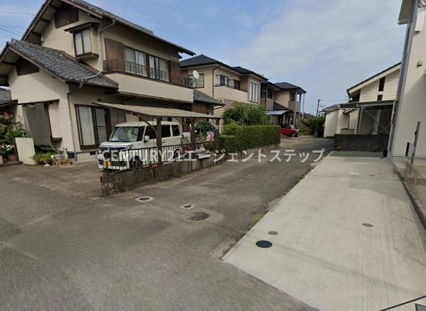 　前面道路含む現地写真　