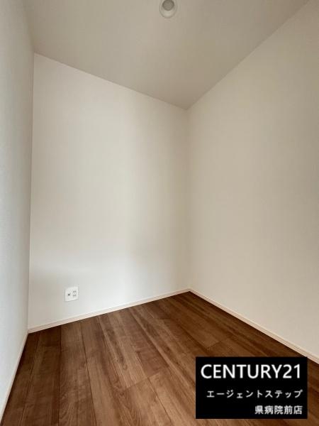 　洋室　書斎スペース