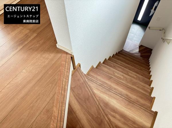 　その他内観　階段