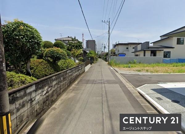 　前面道路含む現地写真　前面道路含む現地写真です