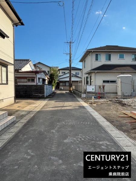 　前面道路含む現地写真　前面道路含む現地写真です