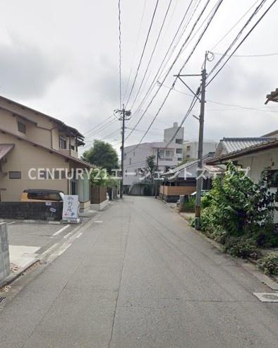 　前面道路含む現地写真　