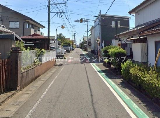 　前面道路含む現地写真　