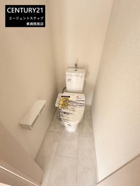 　トイレ　清潔感のあるトイレです