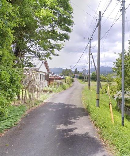 　前面道路含む現地写真　