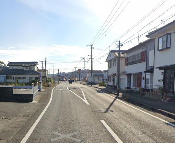 　前面道路含む現地写真　