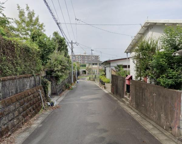 　前面道路含む現地写真　