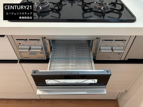 　キッチン　使いやすいキッチンコンロです