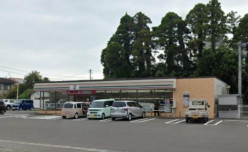 　セブンイレブン宮崎田吉店（コンビニ）／978m　