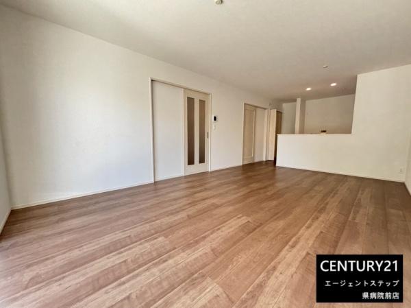 　リビング　リビングの広さが魅力です