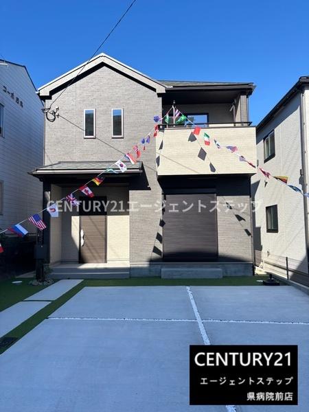 　その他現地　戸建外観が印象的です