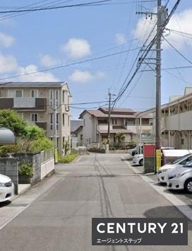 　前面道路含む現地写真　