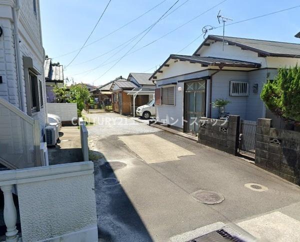 　前面道路含む現地写真　