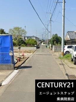 　前面道路含む現地写真　前面道路含む現地写真です