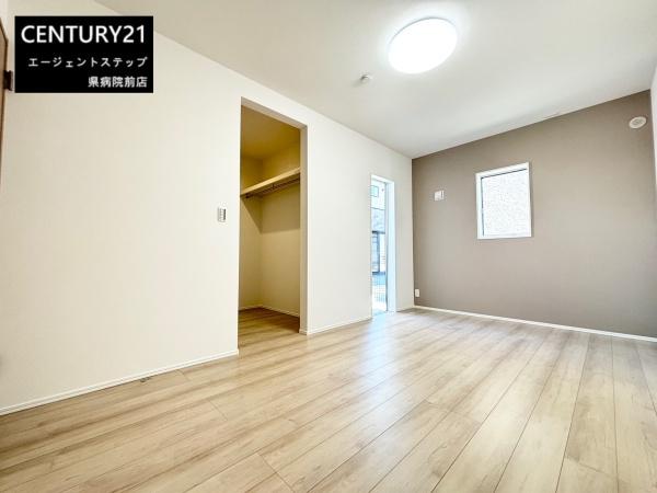 　リビング　リビングが明るい印象です