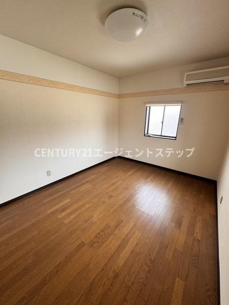 　洋室　１階中央洋室