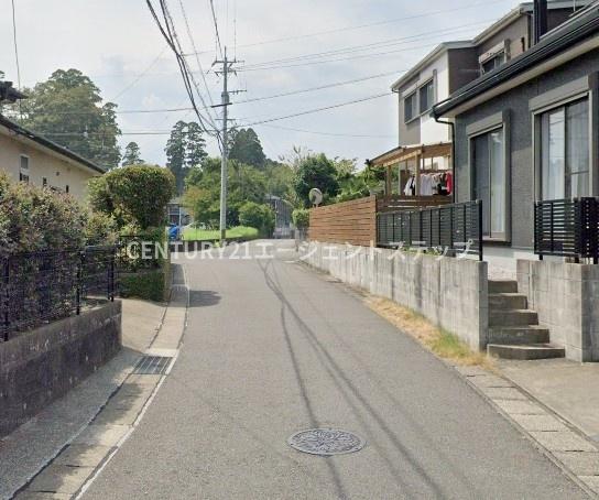 　前面道路含む現地写真　