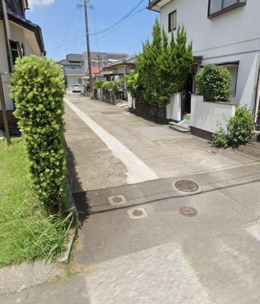 　前面道路含む現地写真　
