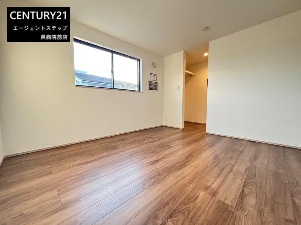 　洋室　洋室ならではの落ち着きある空間です