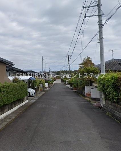 　前面道路含む現地写真　