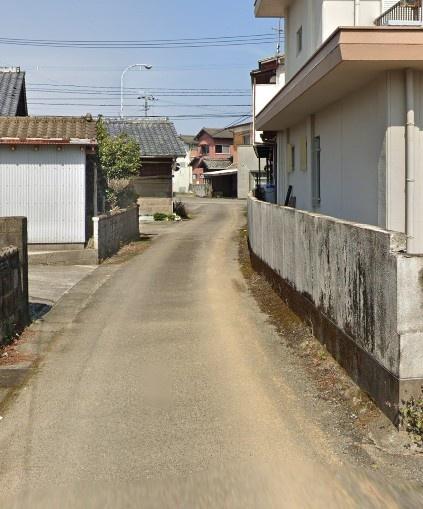 　前面道路含む現地写真　