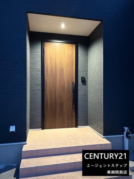 　玄関　玄関の落ち着いた雰囲気