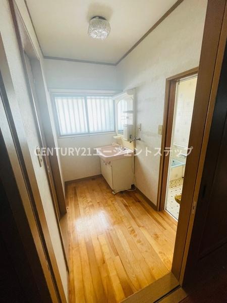 　洗面台・洗面所　